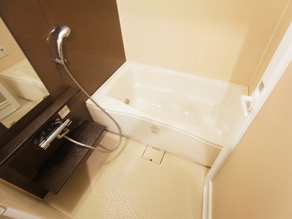 ユニヴェール 風呂画像