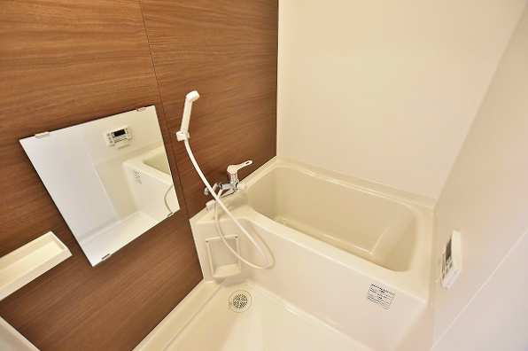 ニューサンリバー15番館 風呂画像