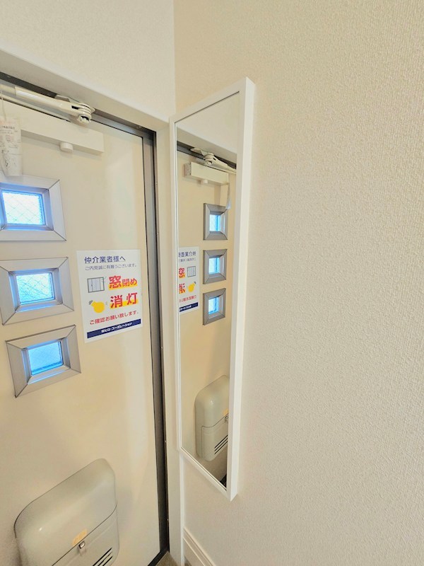 グランドーレ小金井 玄関