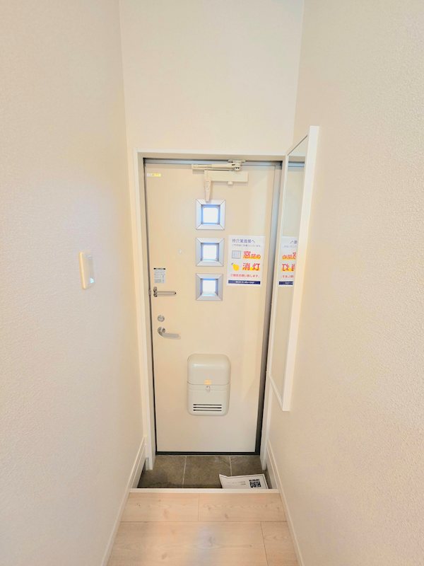 グランドーレ小金井 玄関