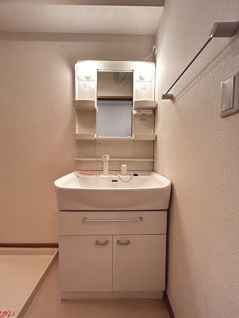 プリマクラッセ 洗面所