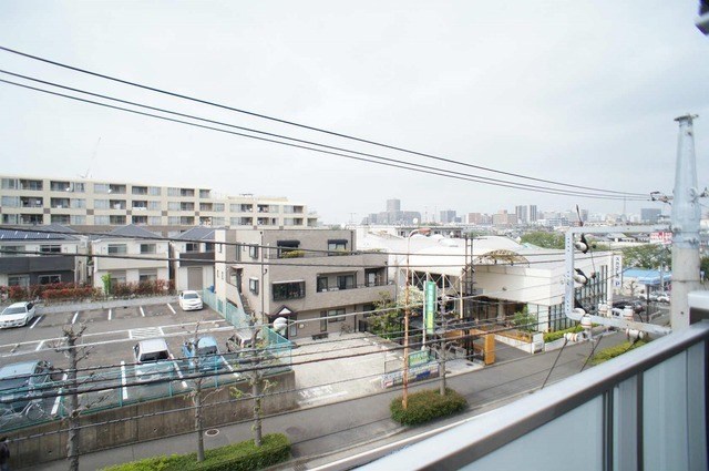 リブリ・湘南台 ベランダ
