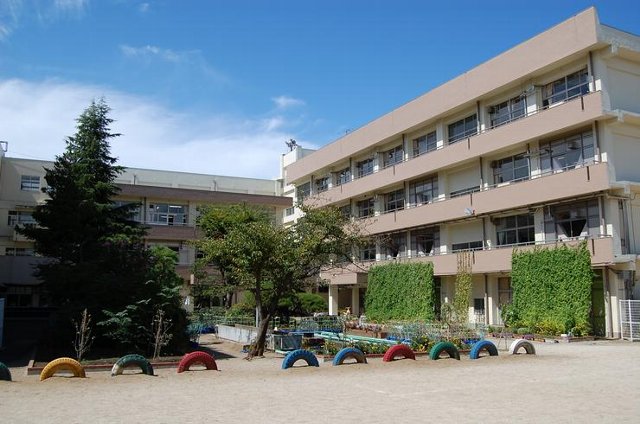 千葉県船橋市宮本８丁目 小学校