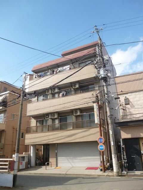 タナック秦野 305号室 外観