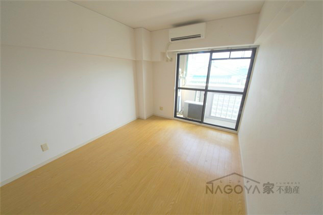 プロクシイ広路本町 リビング