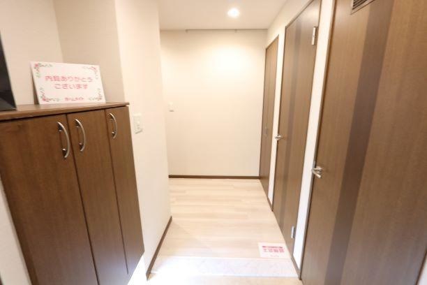 千種タワーヒルズ 玄関