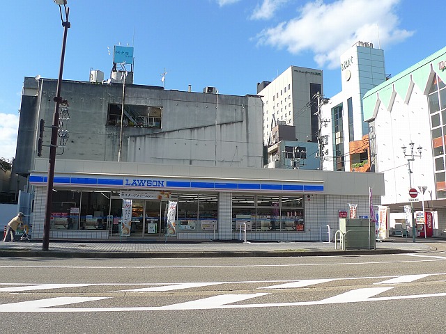 パルマローザ コンビニ
