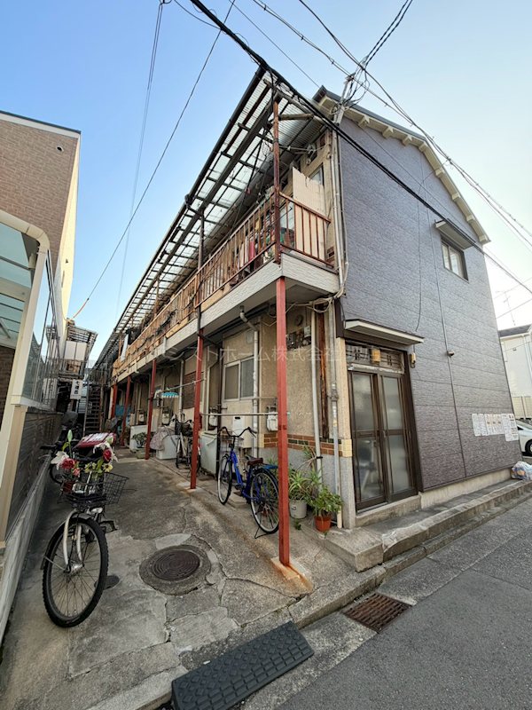 コーポラル三宝 外観