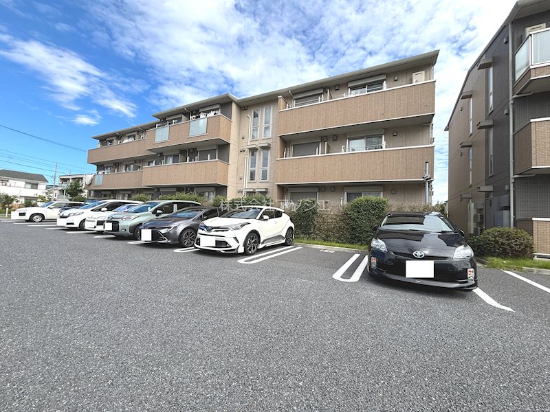 ロイジェントパークス　レイクタウン　Ｄ 外観