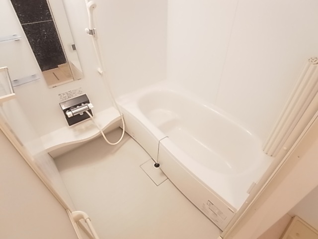 ビューラーＤ 風呂画像