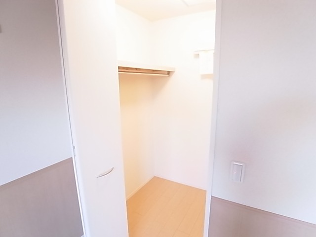エヴァー 収納