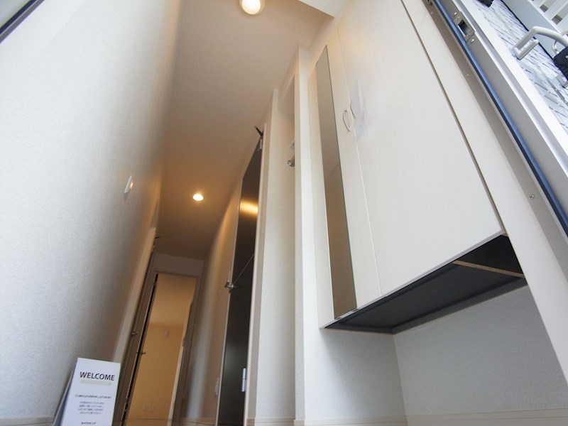 アピオンⅡ 玄関