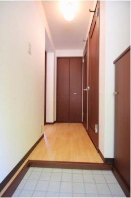 ラポージュ 玄関