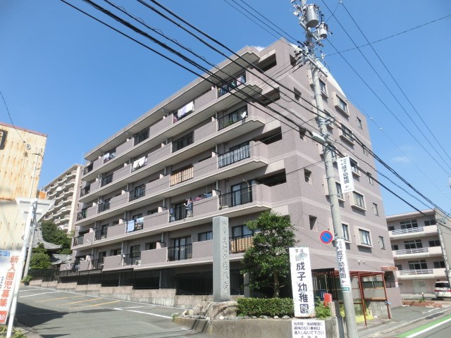 ベルジュ成子坂 402号室 外観