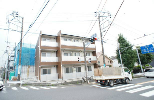 リブリ・オブリガーダ 302号室 外観