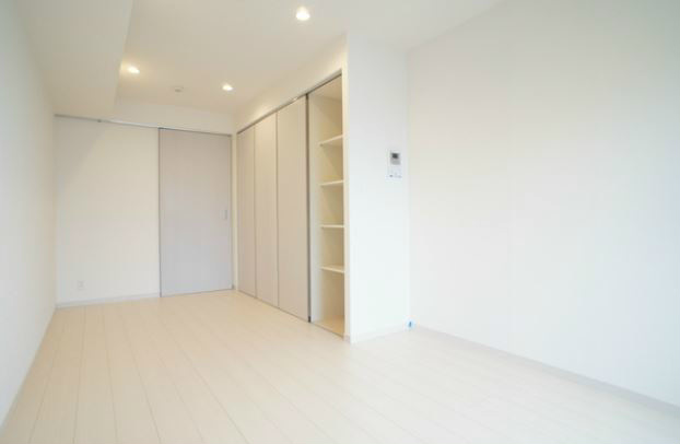 リブリ・オブリガーダ リビング