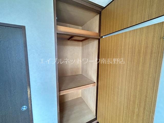 シティハイムくらたB棟 収納