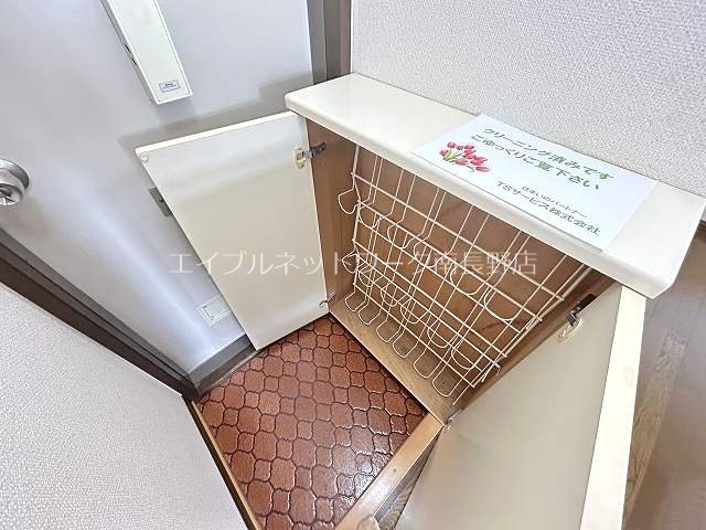 シティハイムくらたB棟 収納