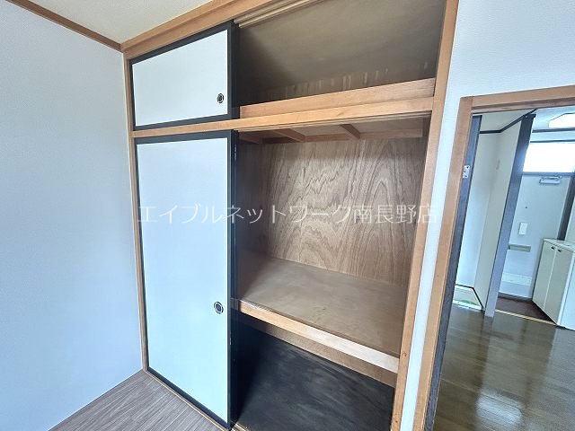 シティハイムくらたB棟 収納