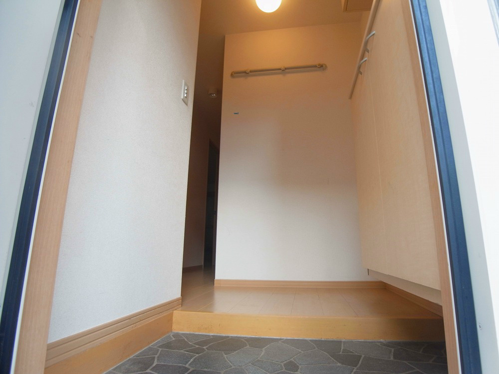 シャルマンおおたかの森（おおたかの森西１丁目） 玄関