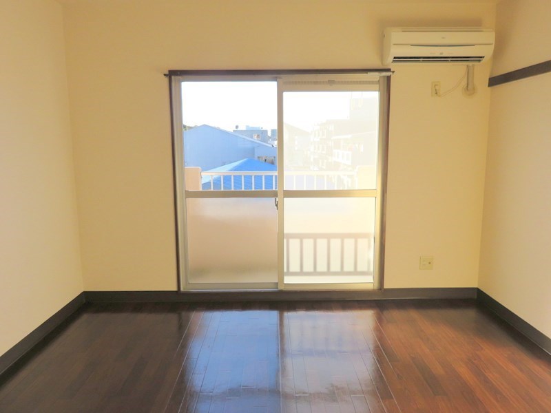 ドームサウス リビング