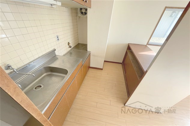 池下ウェストマンション キッチン