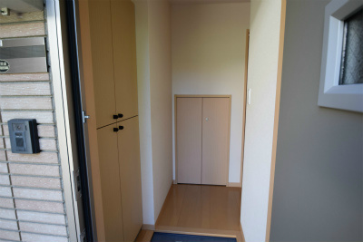 グラン・アレ湘南 玄関