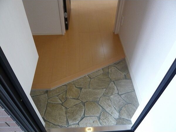 クロシェットアルブルⅡ 玄関