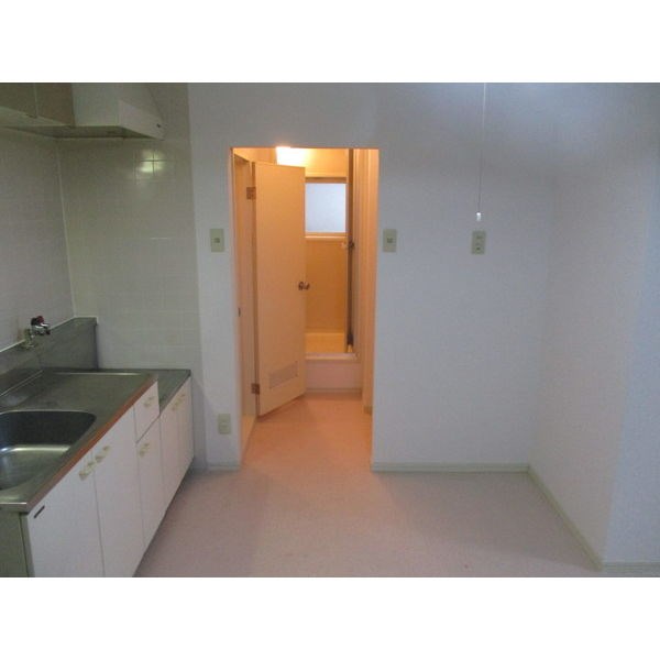 ブルーメゾン白壁 キッチン