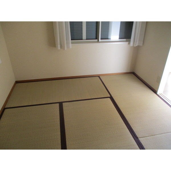 ブルーメゾン白壁 ベッドルーム