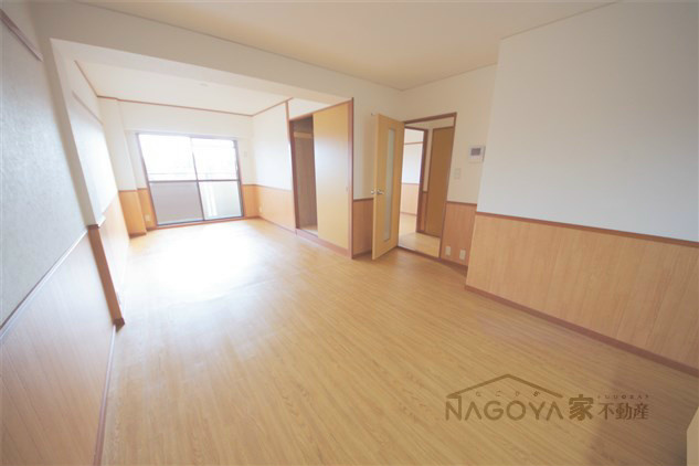 ブラウンハウス リビング