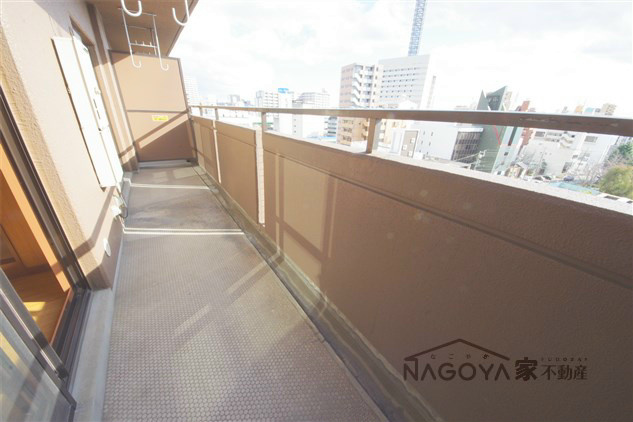 ブラウンハウス ベランダ