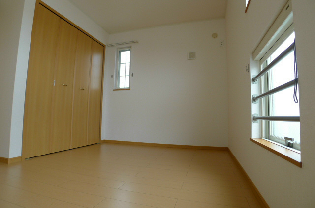 ミッテ・ソレイユI ベッドルーム