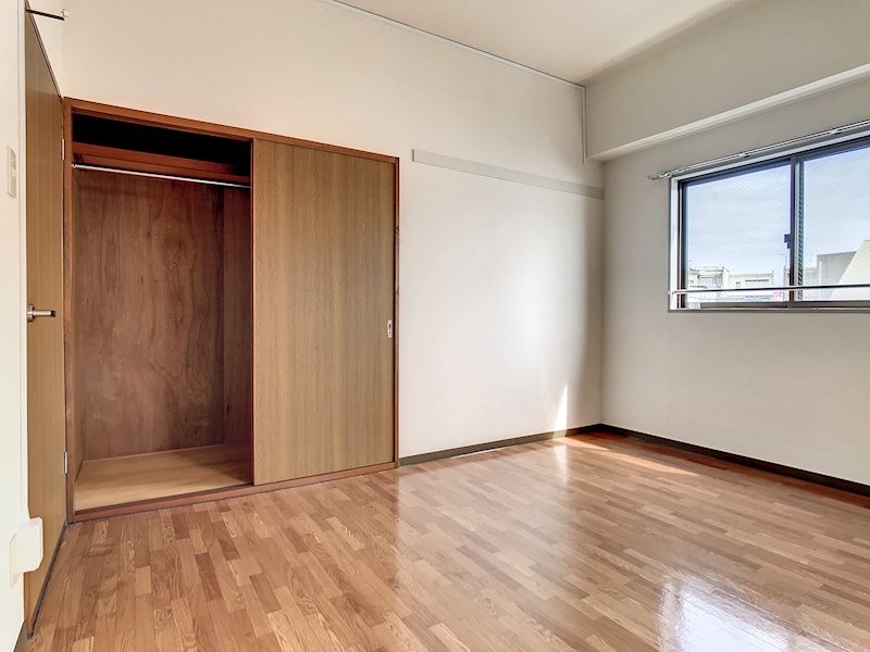 シャレシュエット ベッドルーム