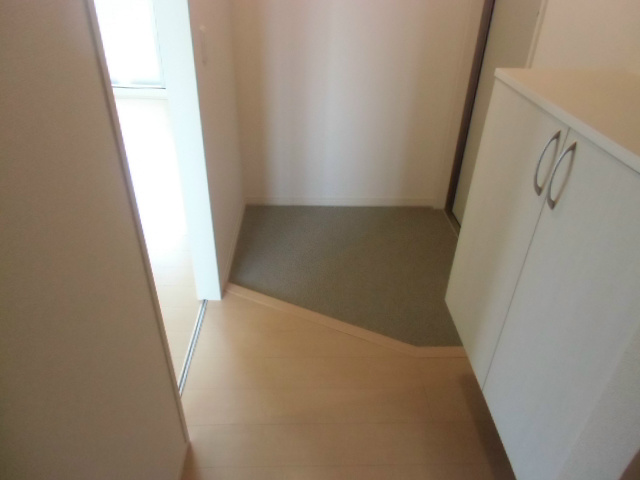 ヴェール・タカミネ 玄関