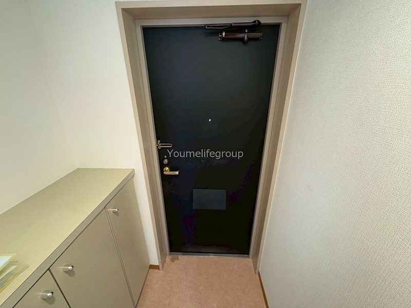 ソシエ弐番館 玄関