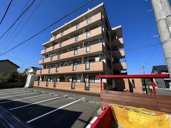 オーシャンブルー 305号室 外観