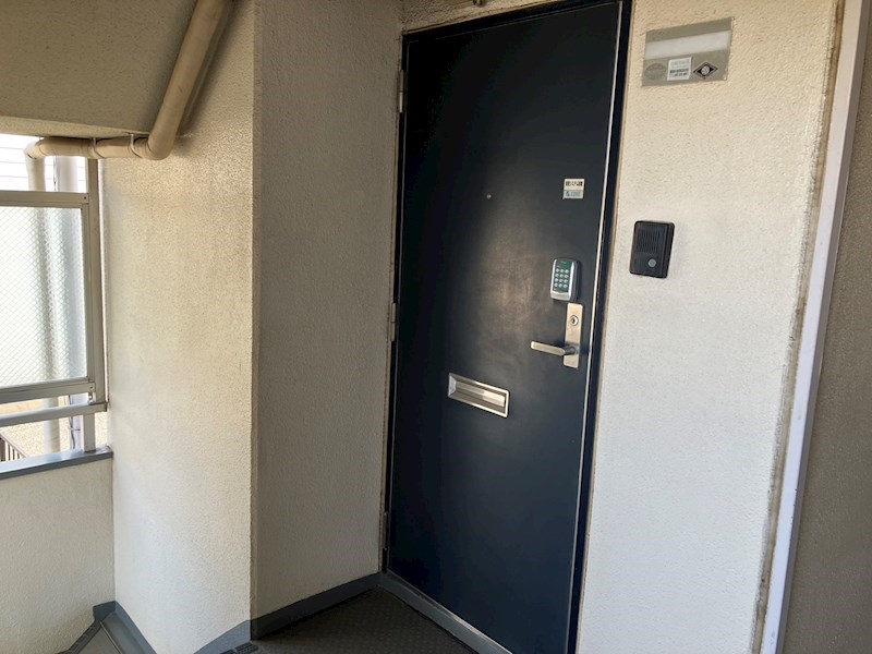 アップライズ和光 玄関