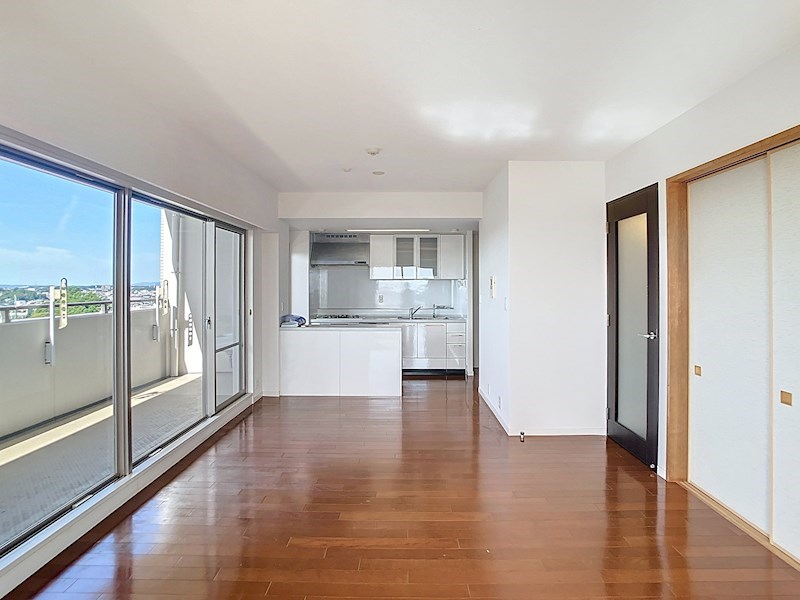 ウィスティリア鴨江(804) リビング