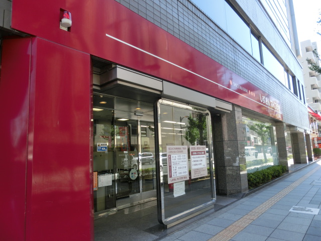 シーズンズ 銀行