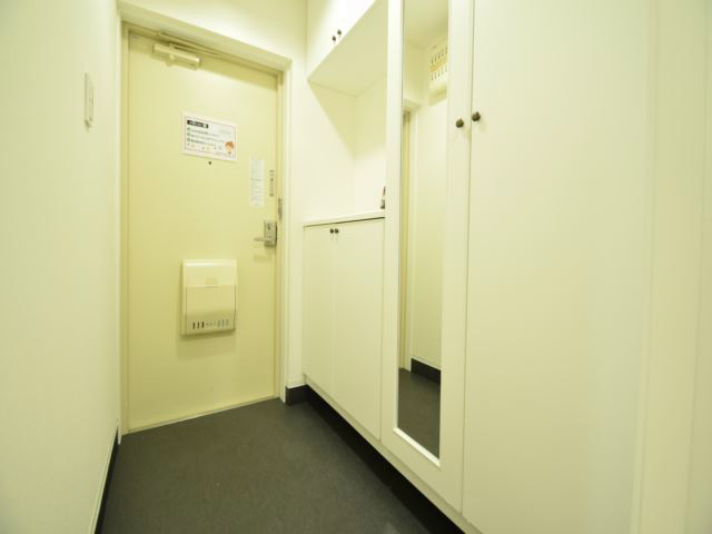 ブライティ西伊場 玄関