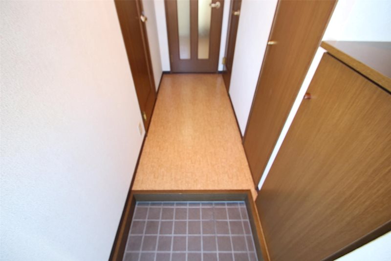 クレアトゥールⅠ 玄関