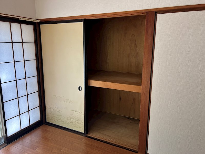 神田西棟 収納