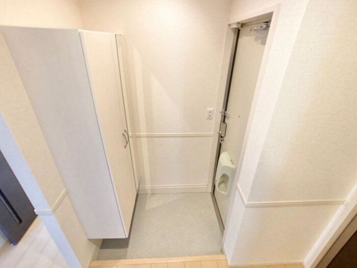 オー・ピュール 玄関