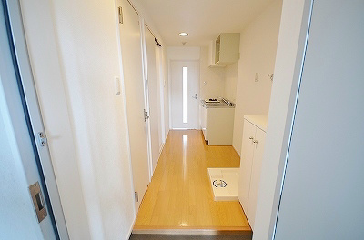 ガーディアンズパレス小倉 玄関