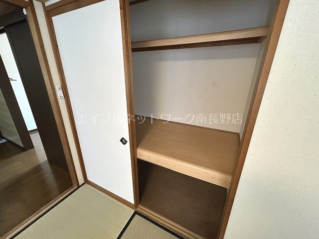 クレセントヴィレッジＡ棟 収納