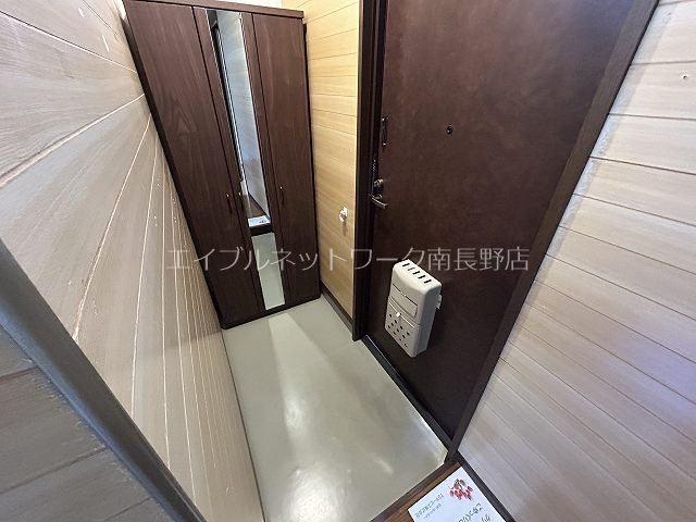 クレセントヴィレッジＡ棟 玄関
