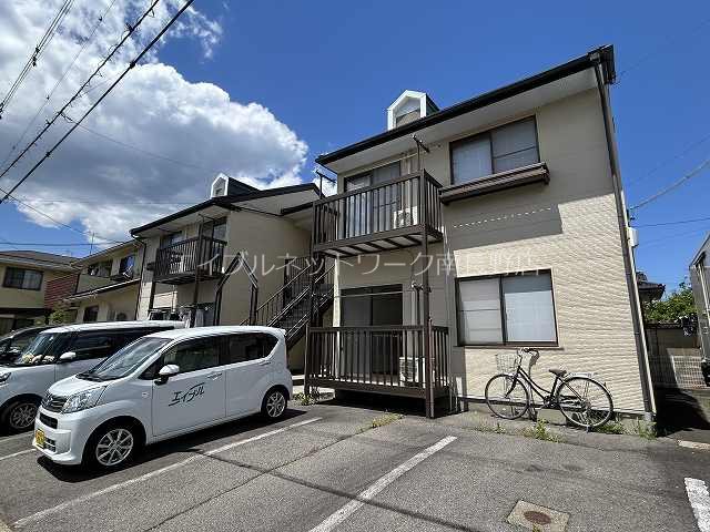 クレセントヴィレッジＡ棟 駐車場