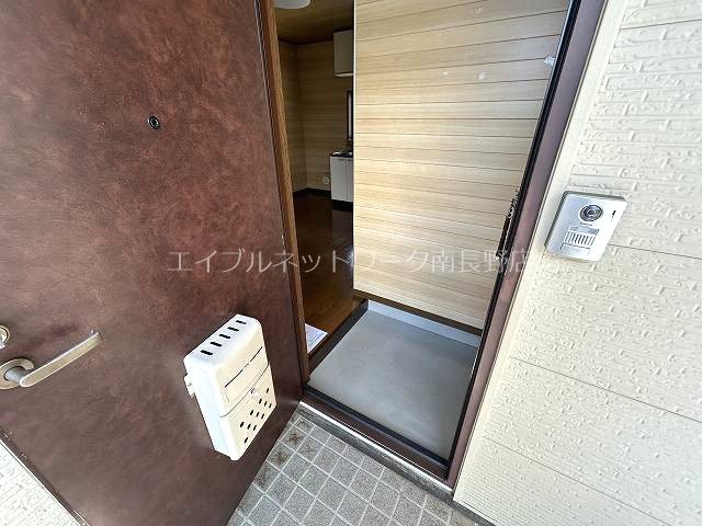 クレセントヴィレッジＡ棟 玄関