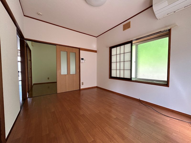 神田西棟 ベッドルーム